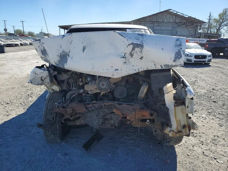 1999 Chevrolet Silverado C1500