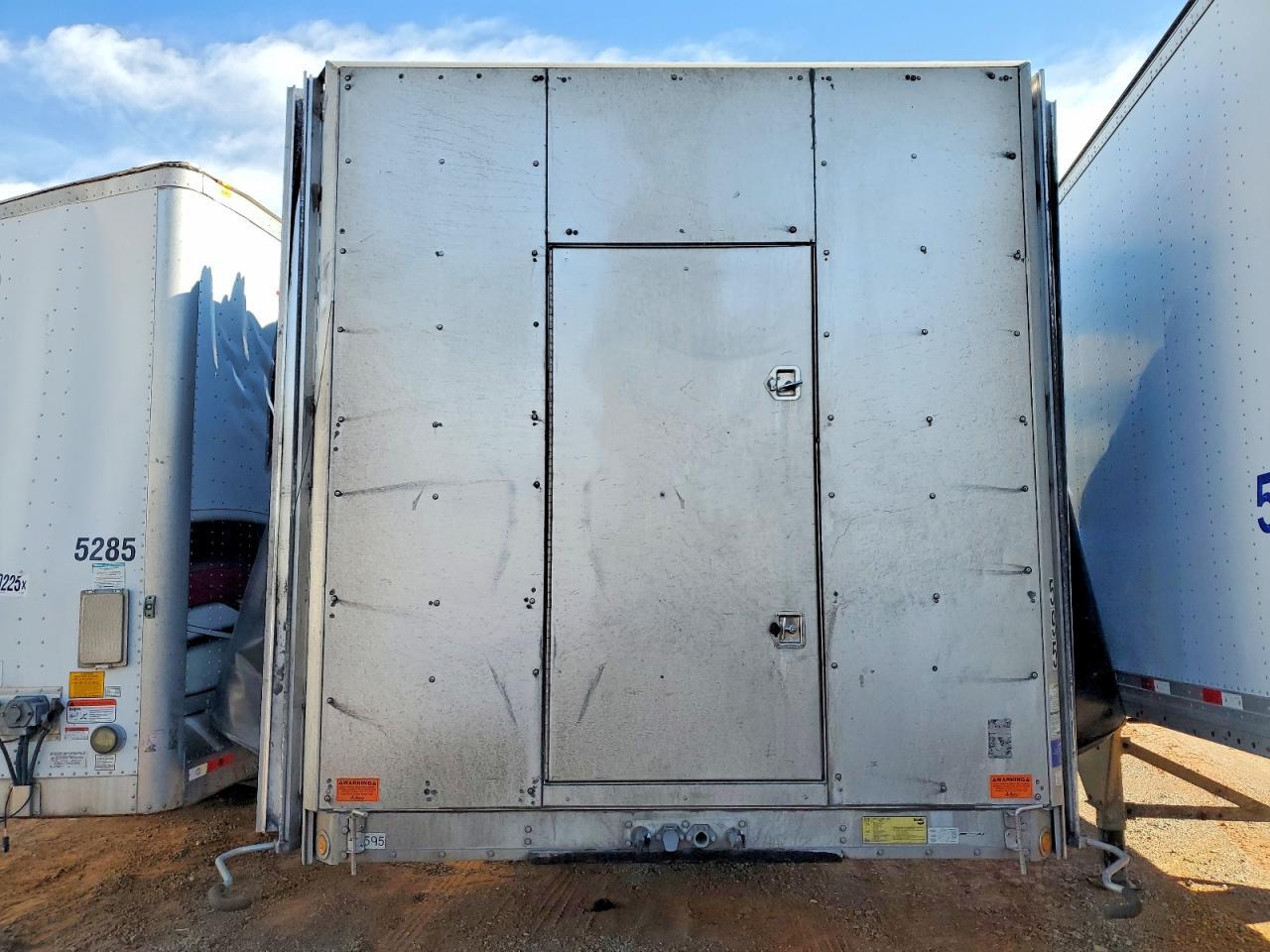 2019 Reitnouer Side Curtain Trailer