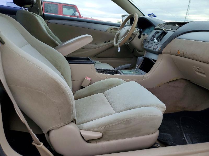2005 Toyota Camry Solara se