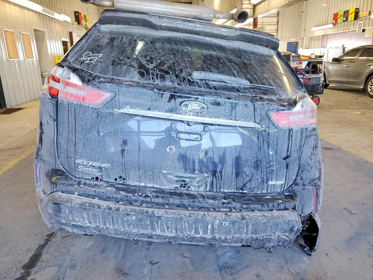 2020 Ford Edge se