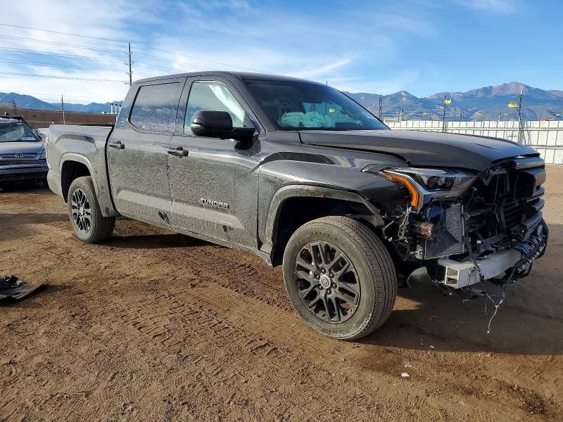 2024 Toyota Tundra Crewmax Limited