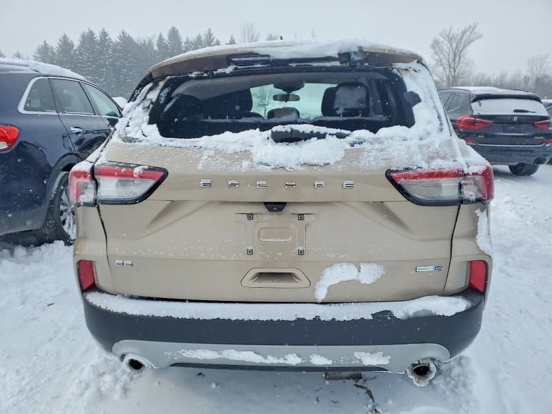 2020 Ford Escape se