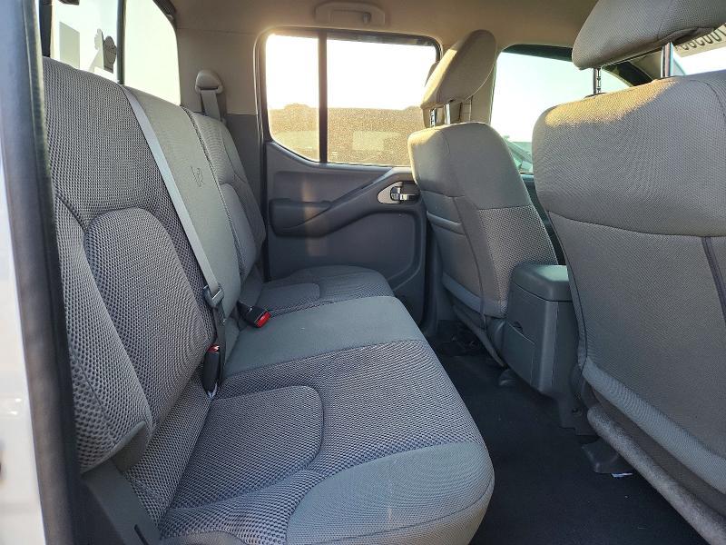 2020 Nissan Frontier sv