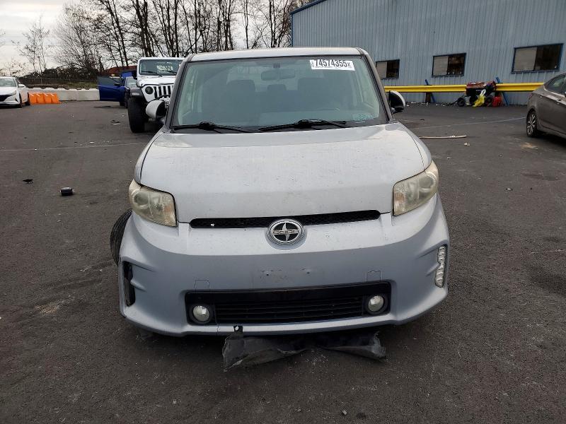 2013 Scion XB