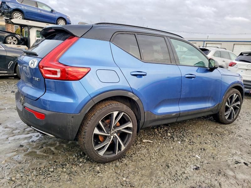 2019 Volvo Xc40 T5 Momentum