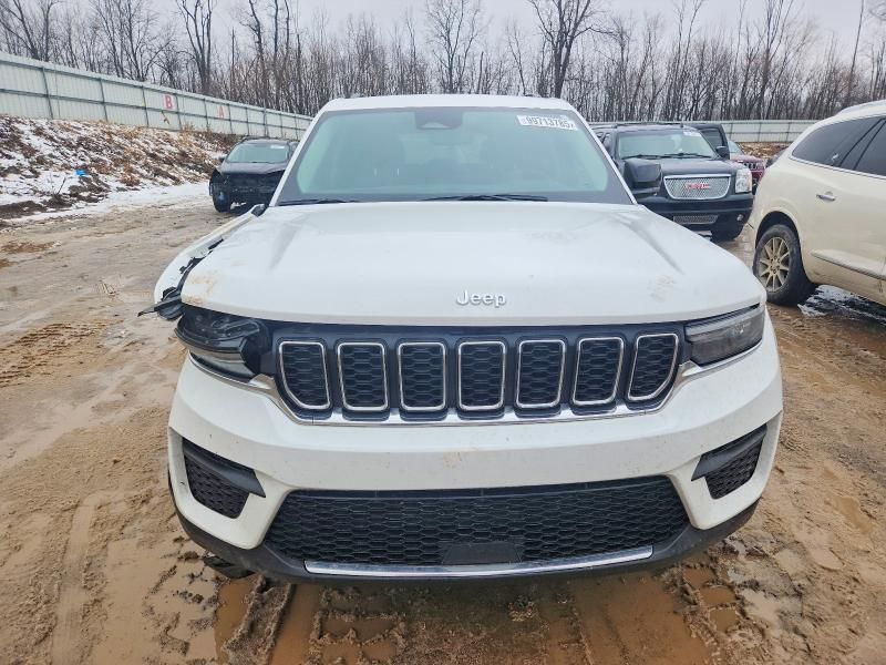 2023 Jeep Grand Cherokee Laredo