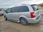 2011 Chrysler Town & Country Limited