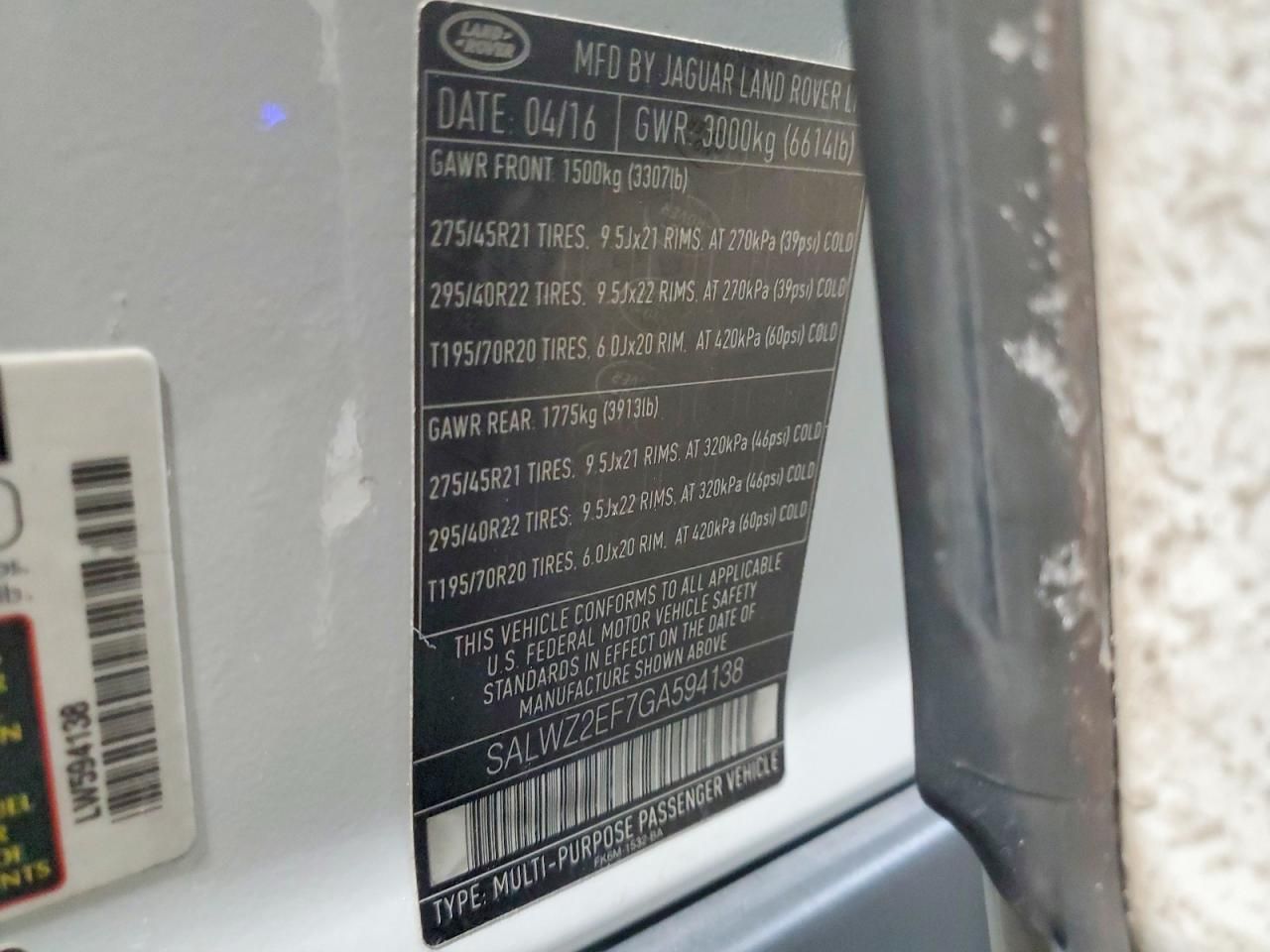 2016 Land Rover Range Rover Sport svr