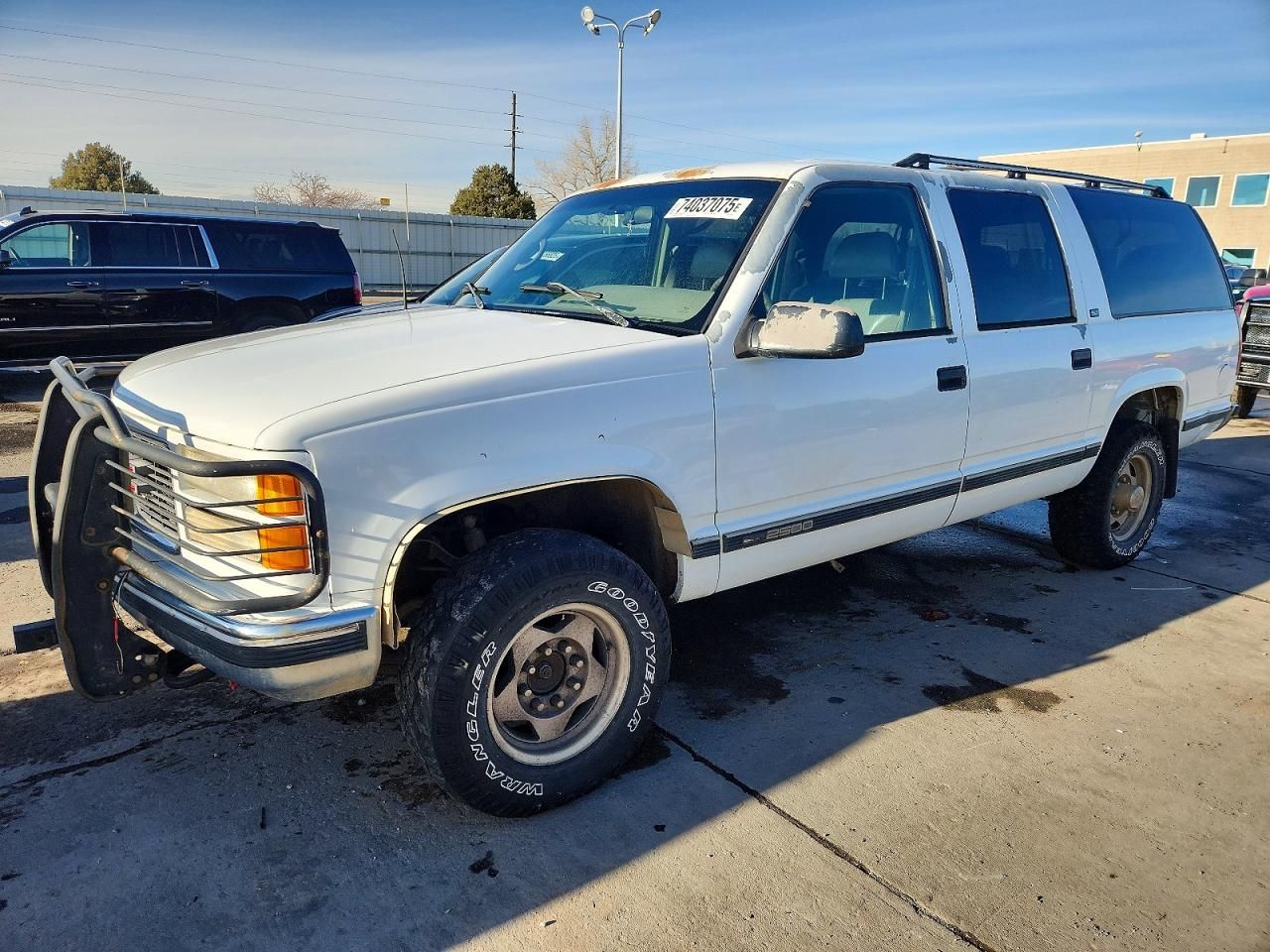 1995 GMC Suburban K2500