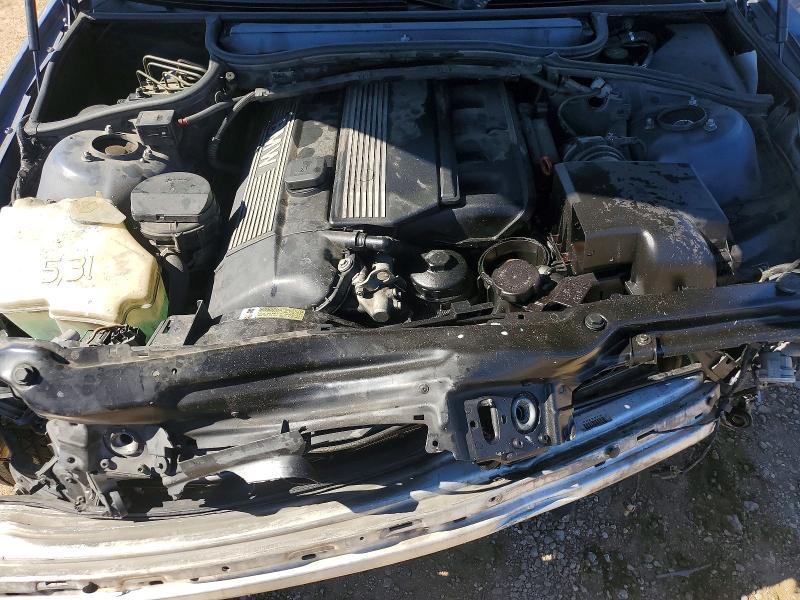 2000 BMW 323 i
