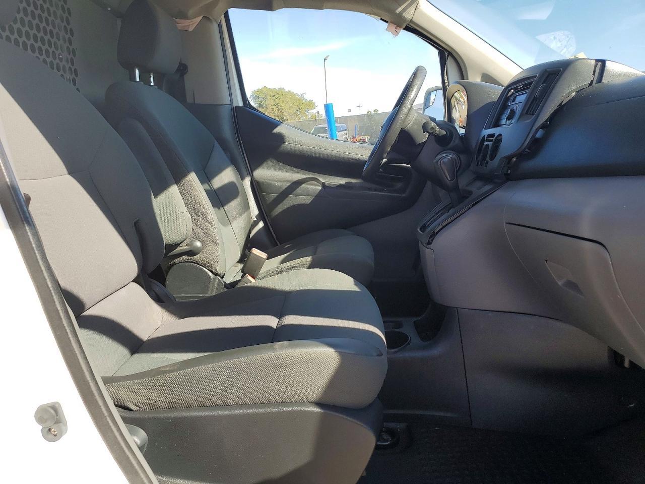 2015 Nissan NV200 Utility / Service Van