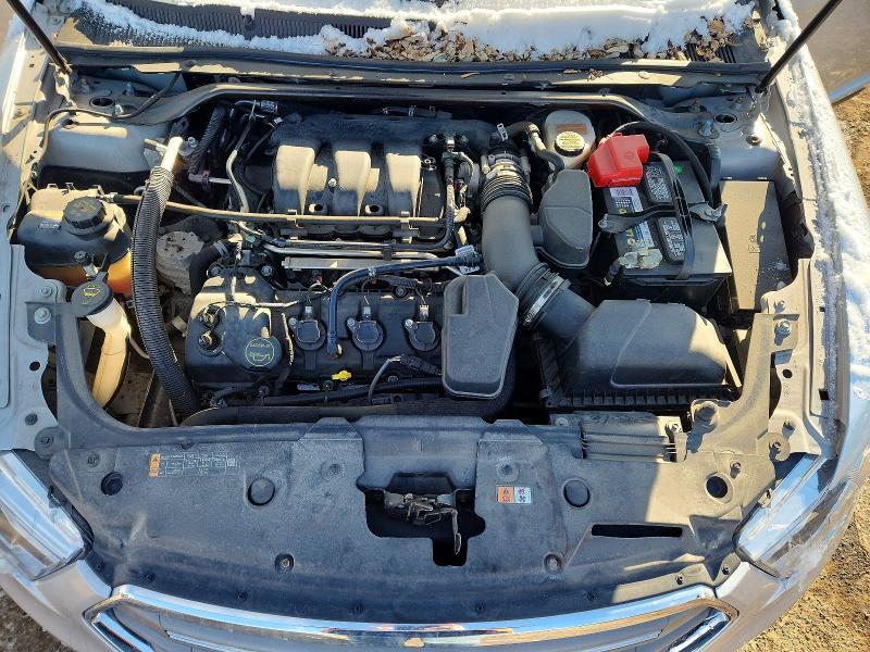 2018 Ford Taurus sel