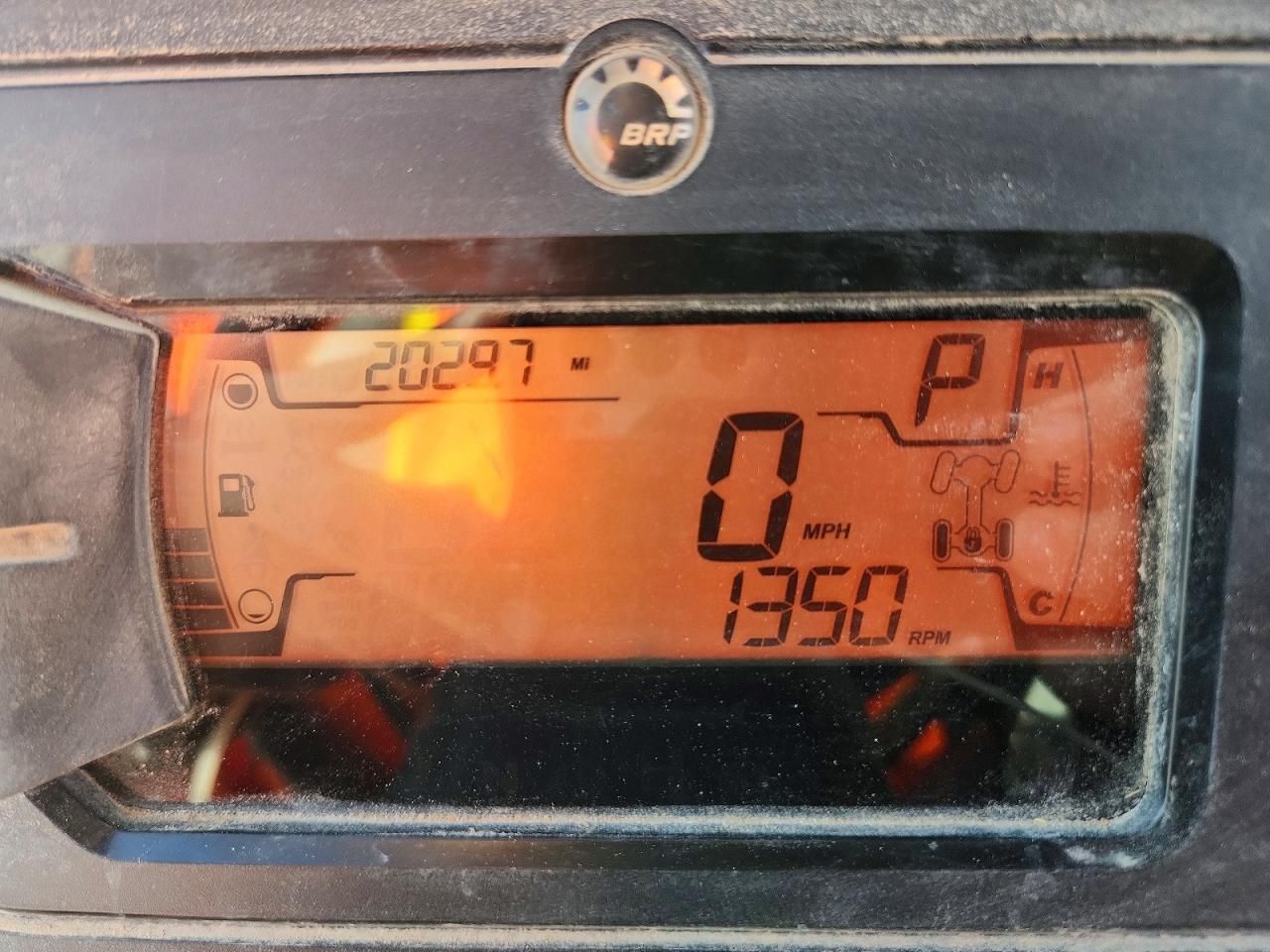 2025 Can Am Defender Max XT HD10