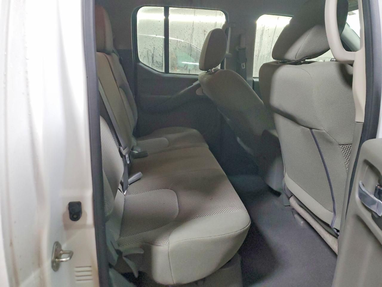 2020 Nissan Frontier s