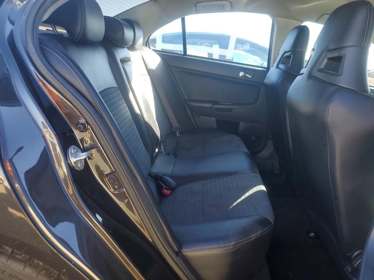 2010 Mitsubishi Lancer Evolution mr