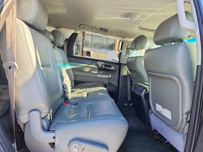 2012 Toyota Sequoia SR5