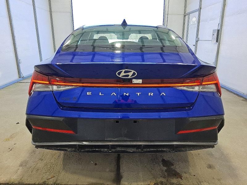 2025 Hyundai Elantra sel