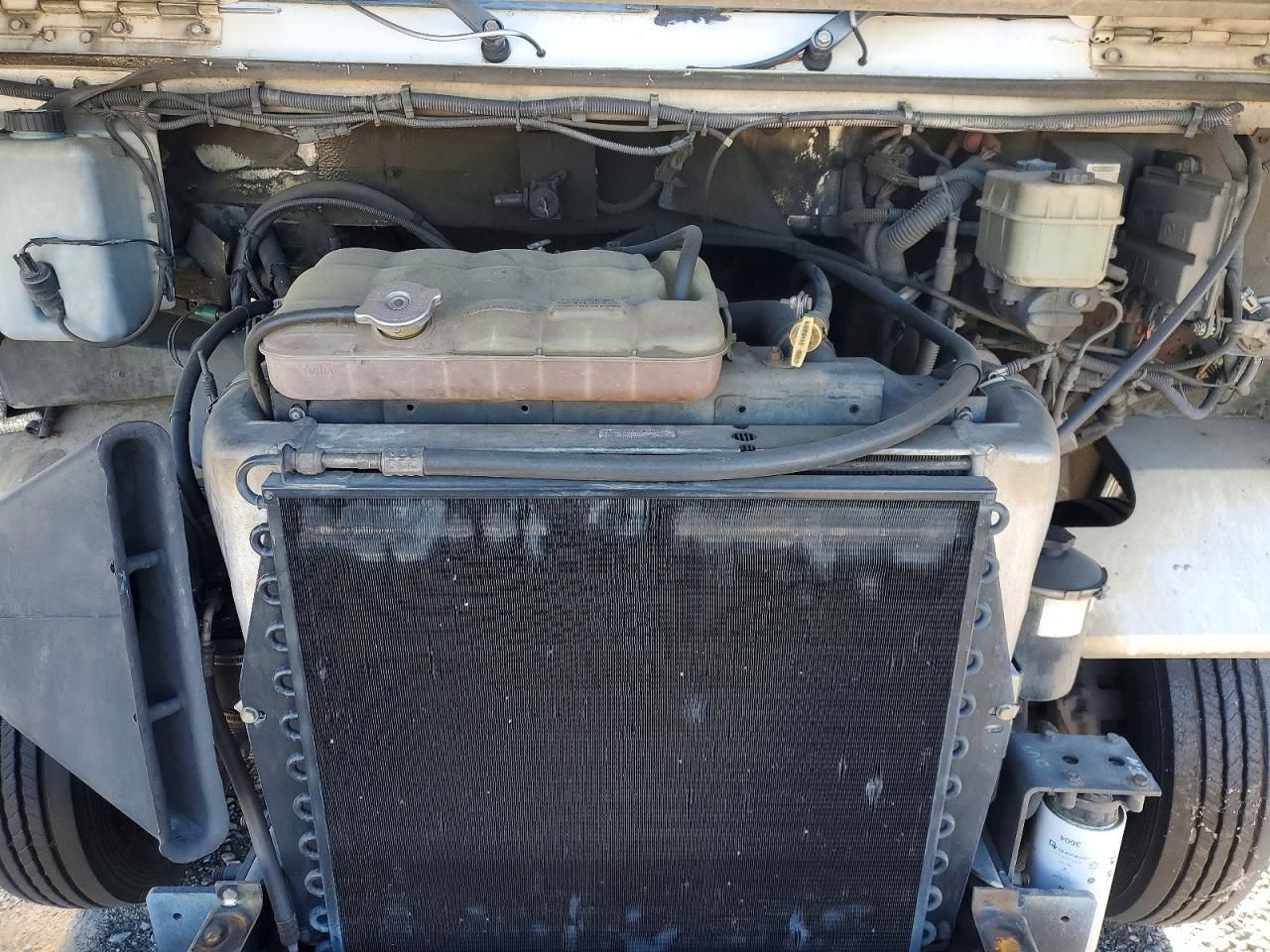 2006 Freightliner MT45 Chassis Delivery Truck