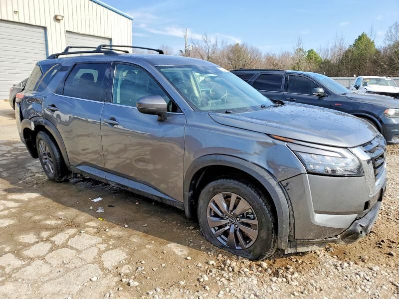2023 Nissan Pathfinder sv