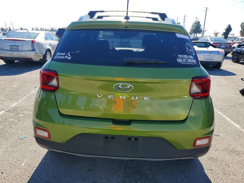 2023 Hyundai Venue sel