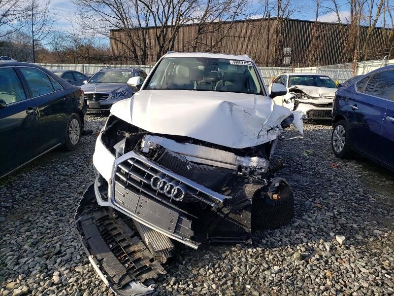 2018 Audi Q5 Premium Plus