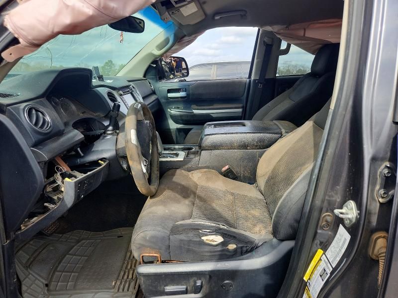 2014 Toyota Tundra Crewmax SR5