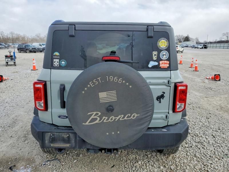 2022 Ford Bronco Base