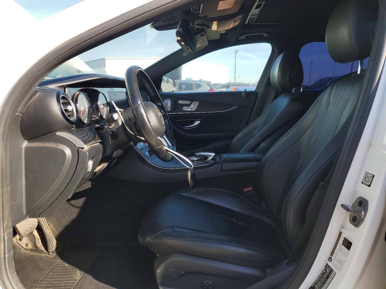 2019 Mercedes-Benz E 300