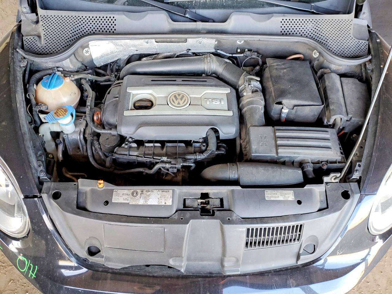 2013 Volkswagen Beetle Turbo