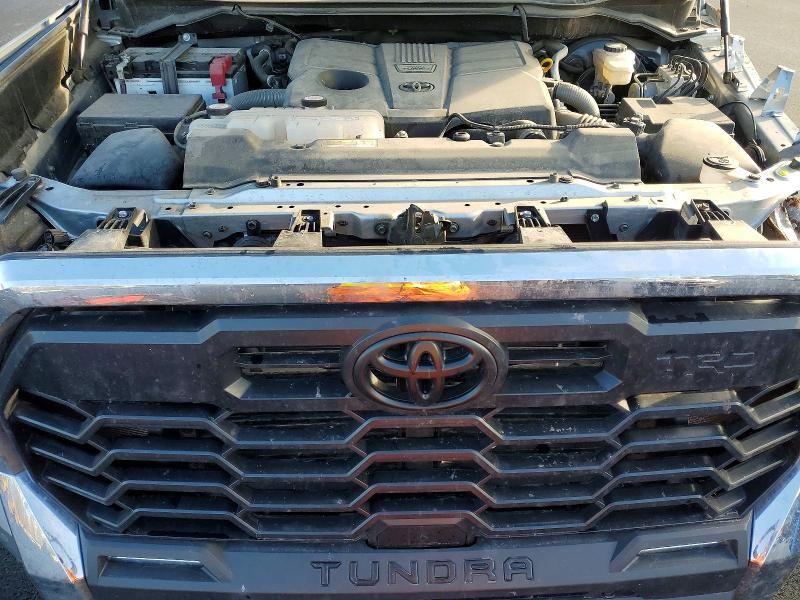 2023 Toyota Tundra Crewmax SR5