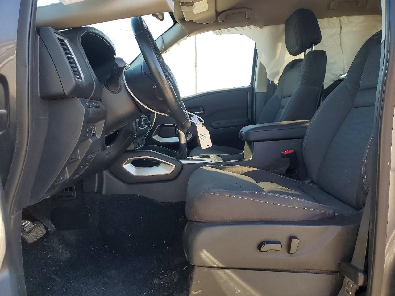 2024 Nissan Frontier s