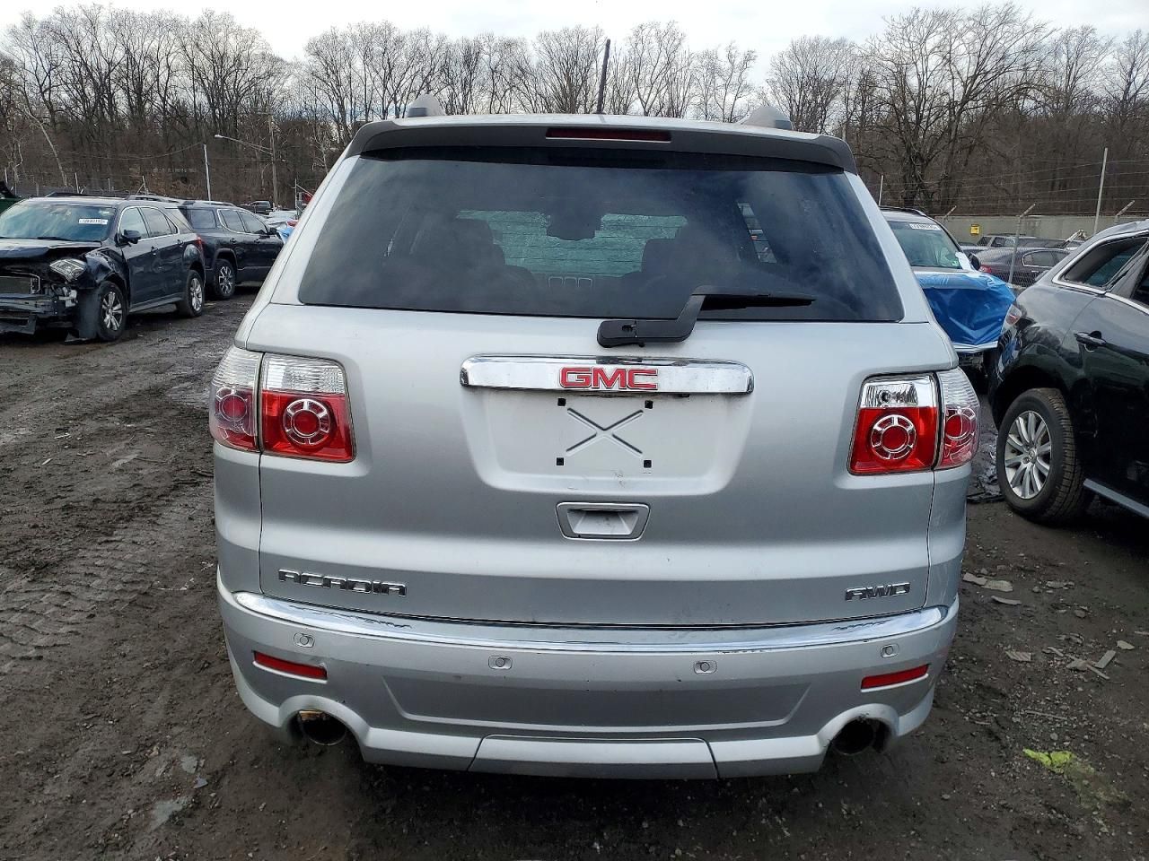 2012 GMC Acadia Denali