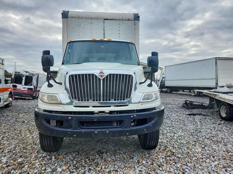 2021 International MV607 BOX Truck
