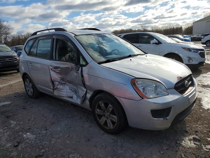 2009 KIA Rondo Base