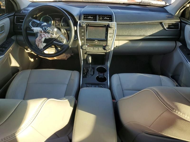 2016 Toyota Camry Hybrid