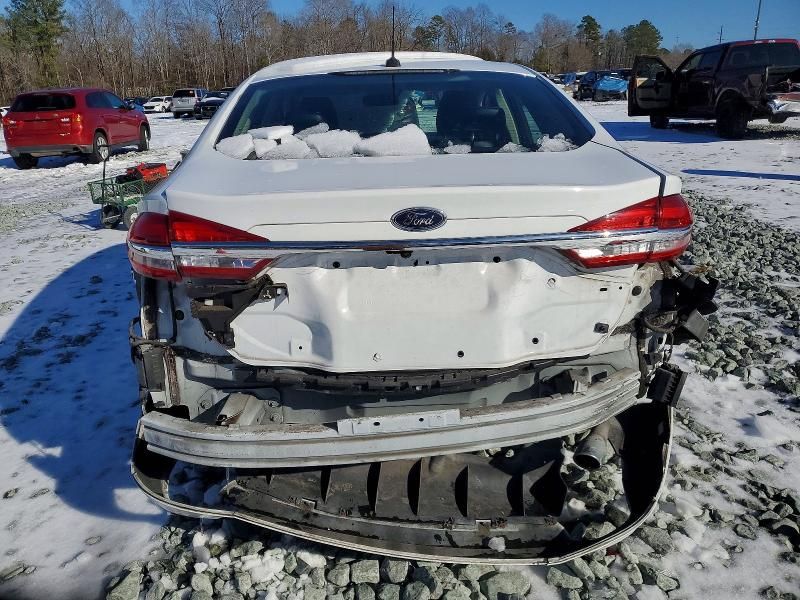 2017 Ford Fusion se Hybrid