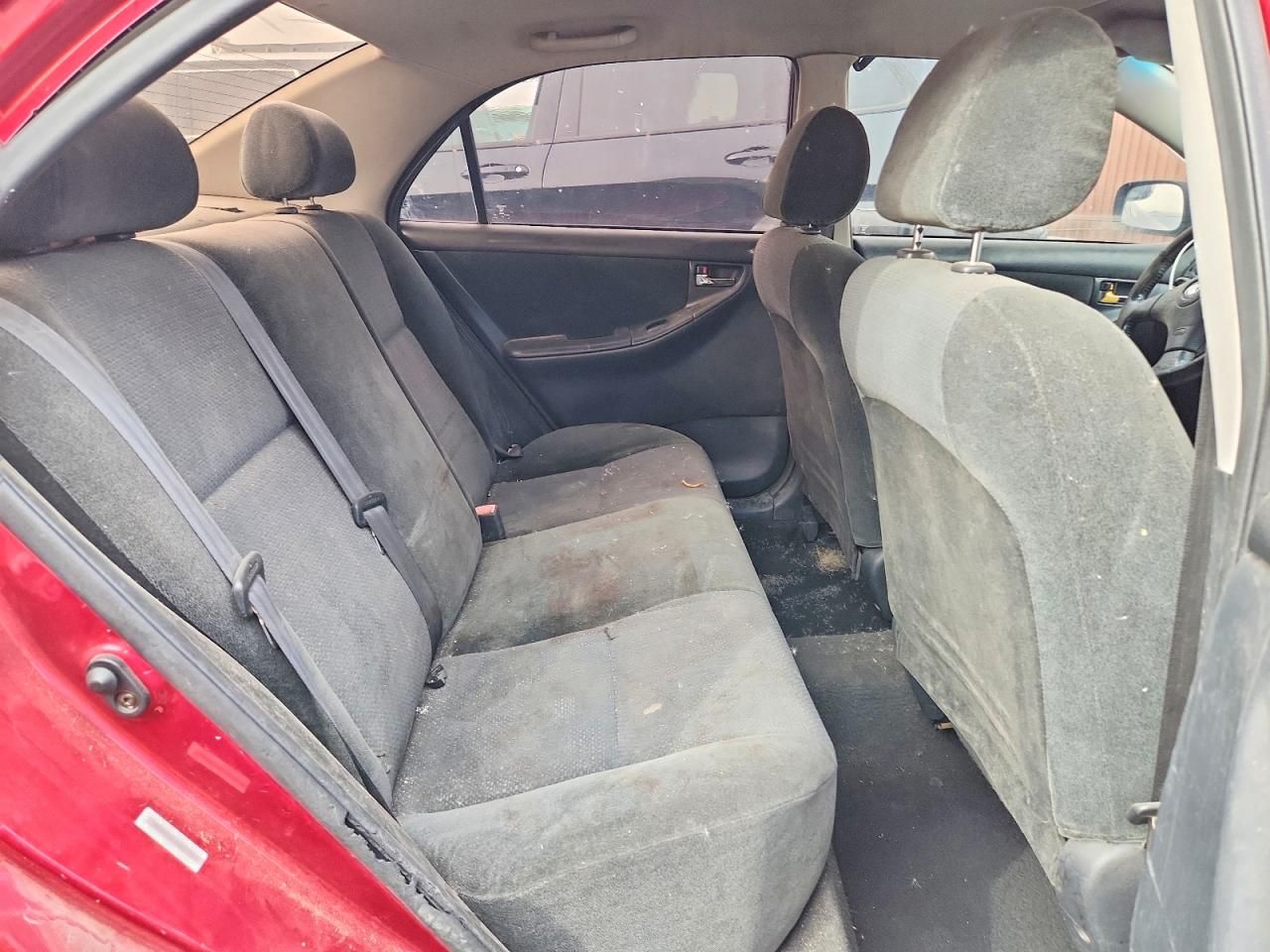 2004 Toyota Corolla ce