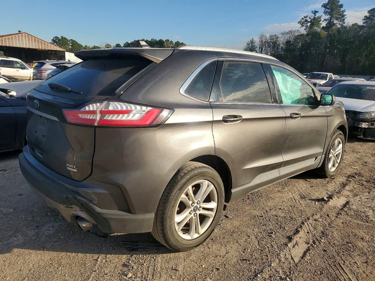 2020 Ford Edge sel