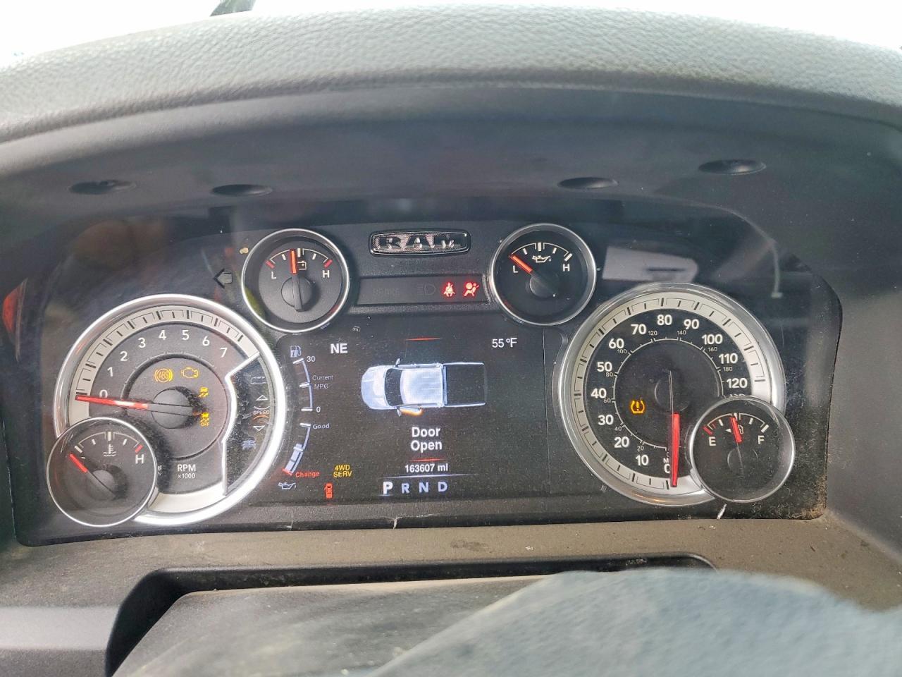 2016 Dodge RAM 1500 SLT