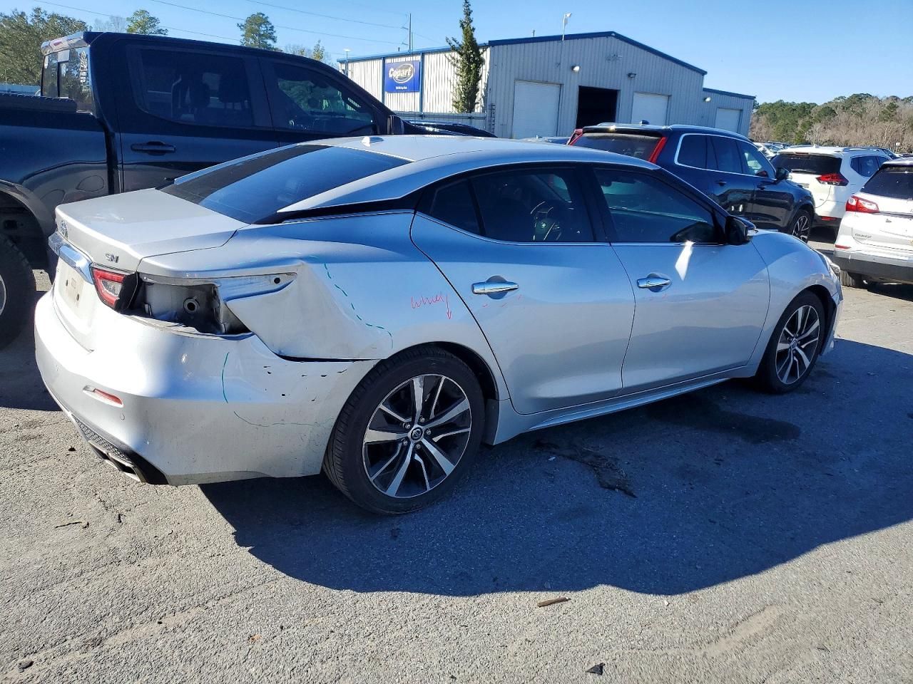 2022 Nissan Maxima sv