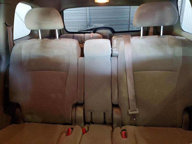 2011 Toyota Highlander Base
