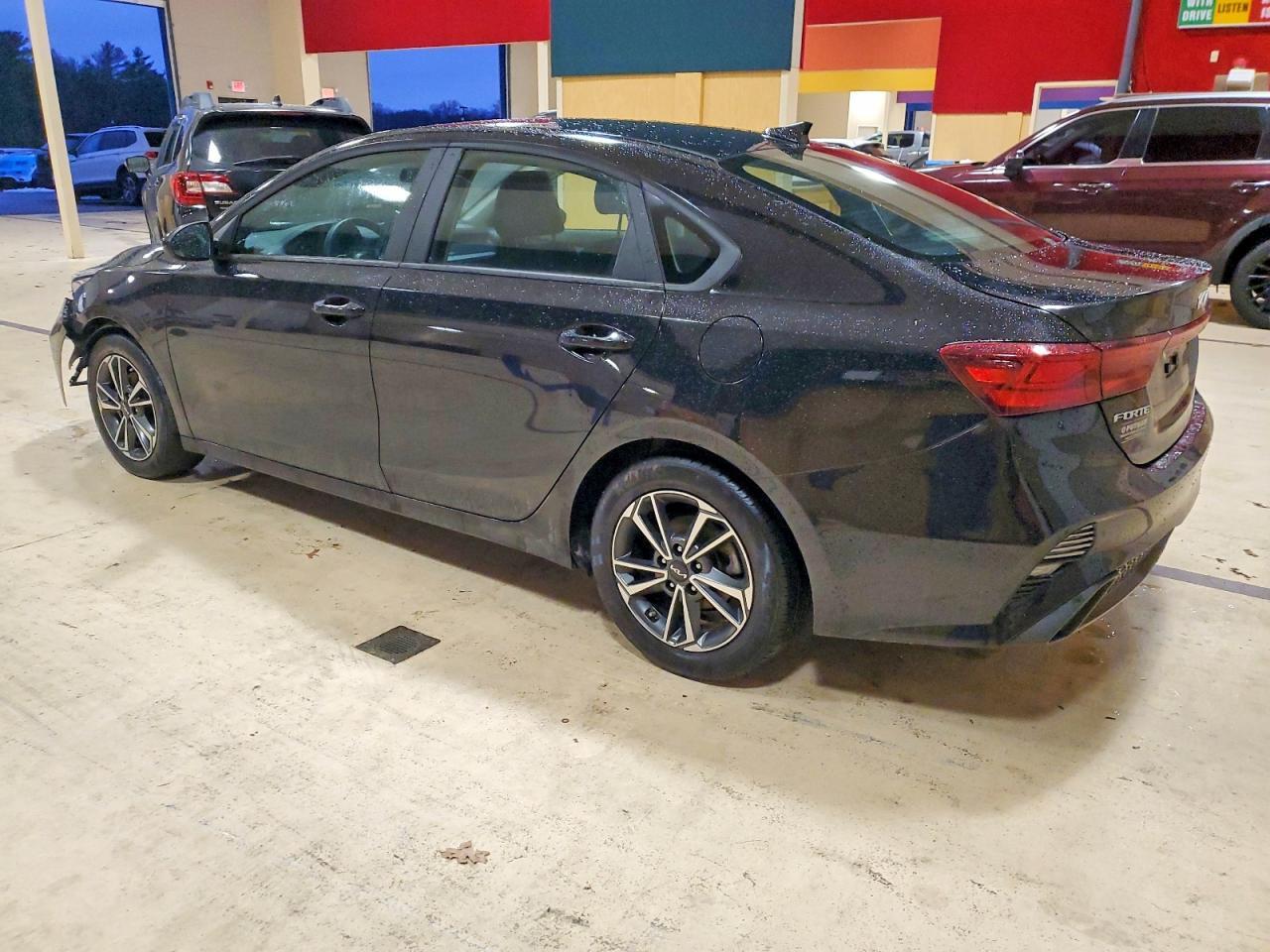 2022 KIA Forte fe