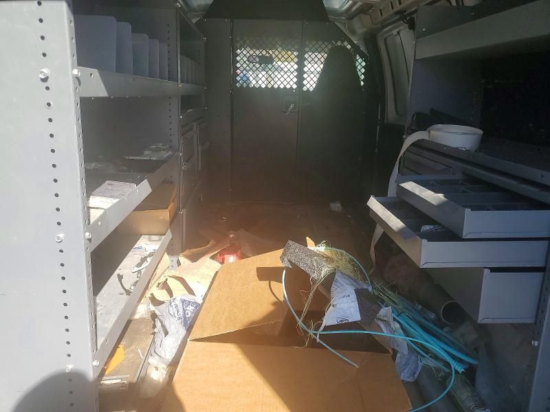 2020 Chevrolet Express 2500 Utility / Service van