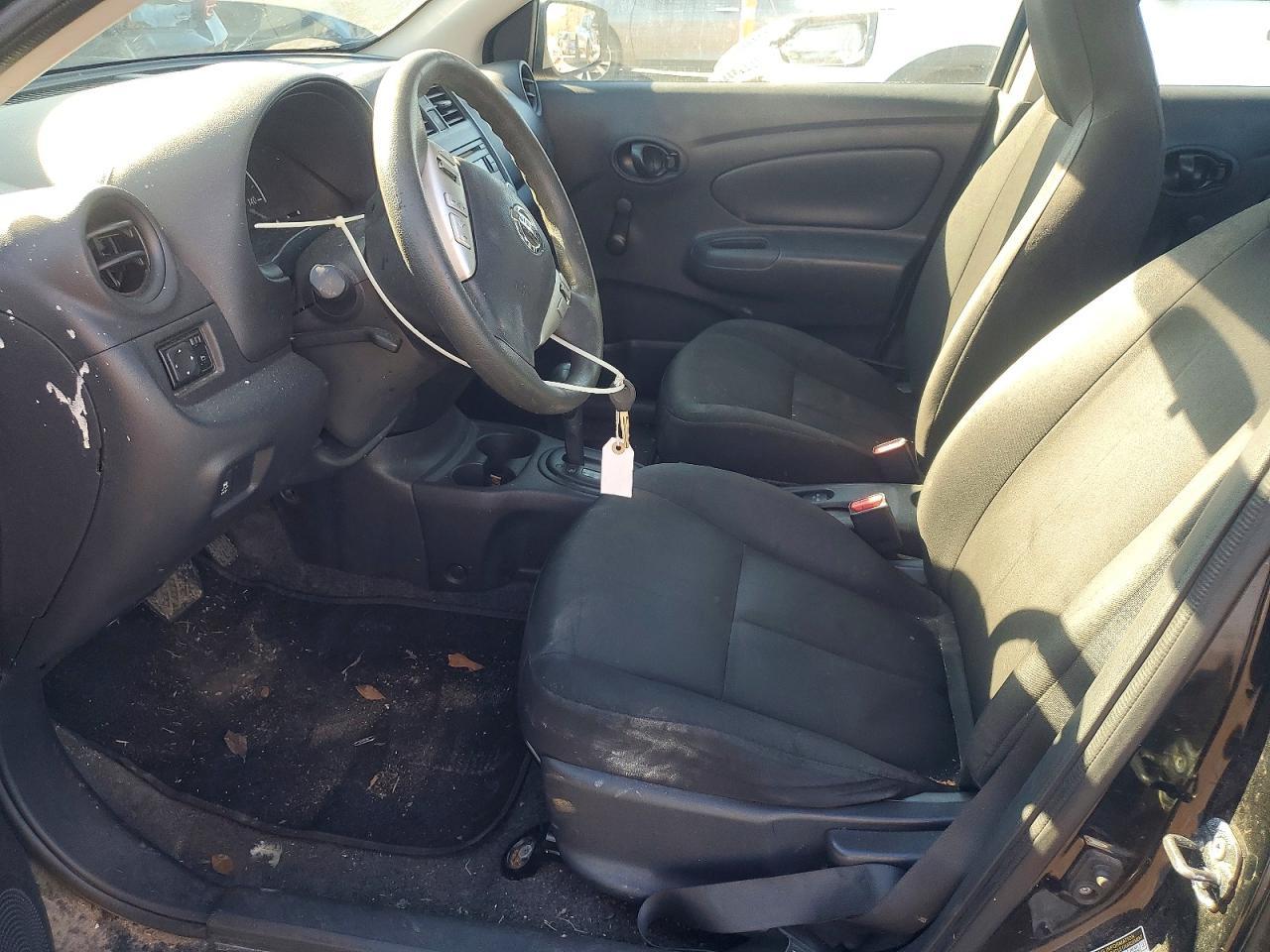 2016 Nissan Versa s