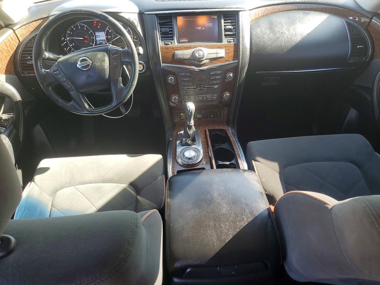 2017 Nissan Armada sv