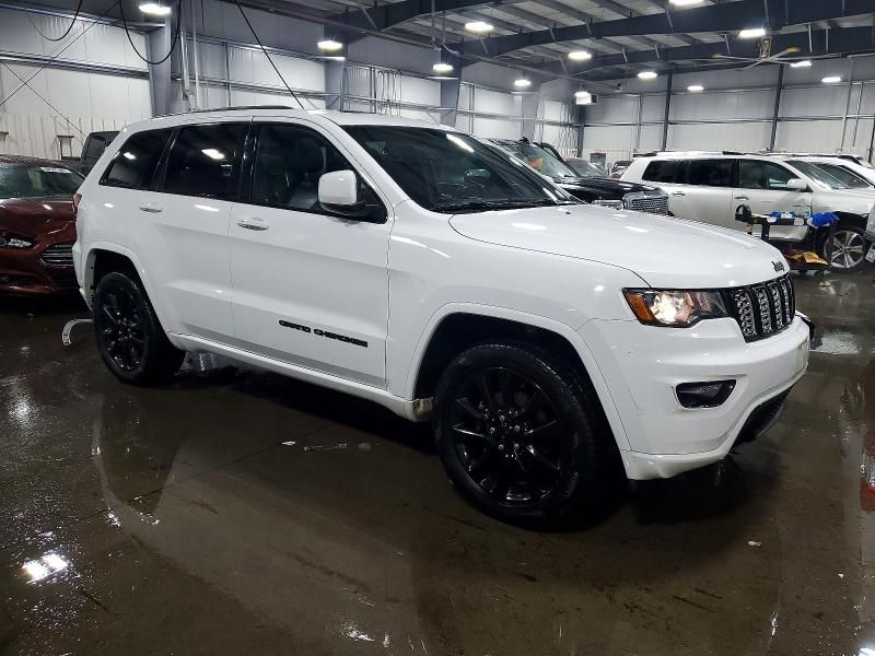 2018 Jeep Grand Cherokee Laredo