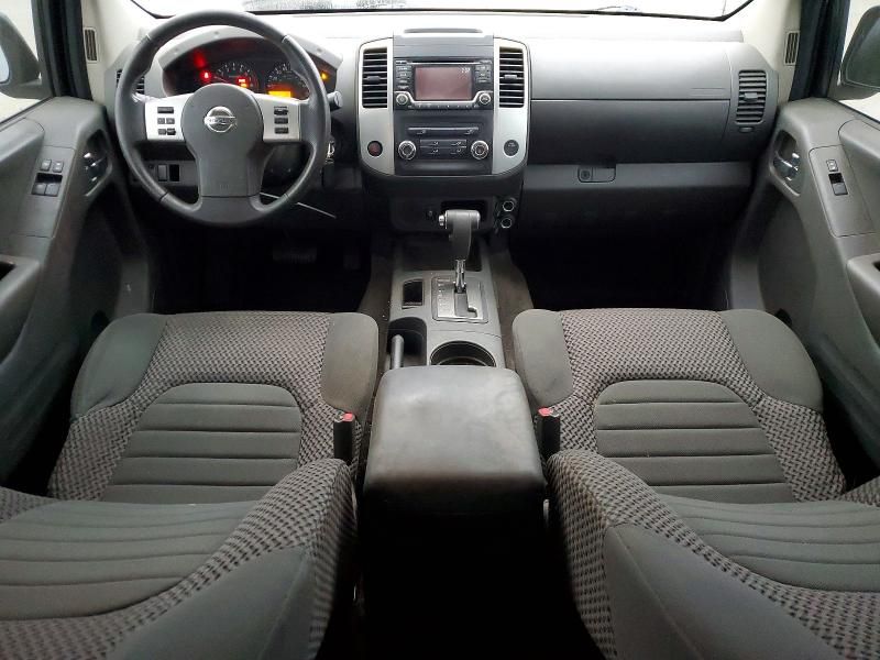 2016 Nissan Frontier s