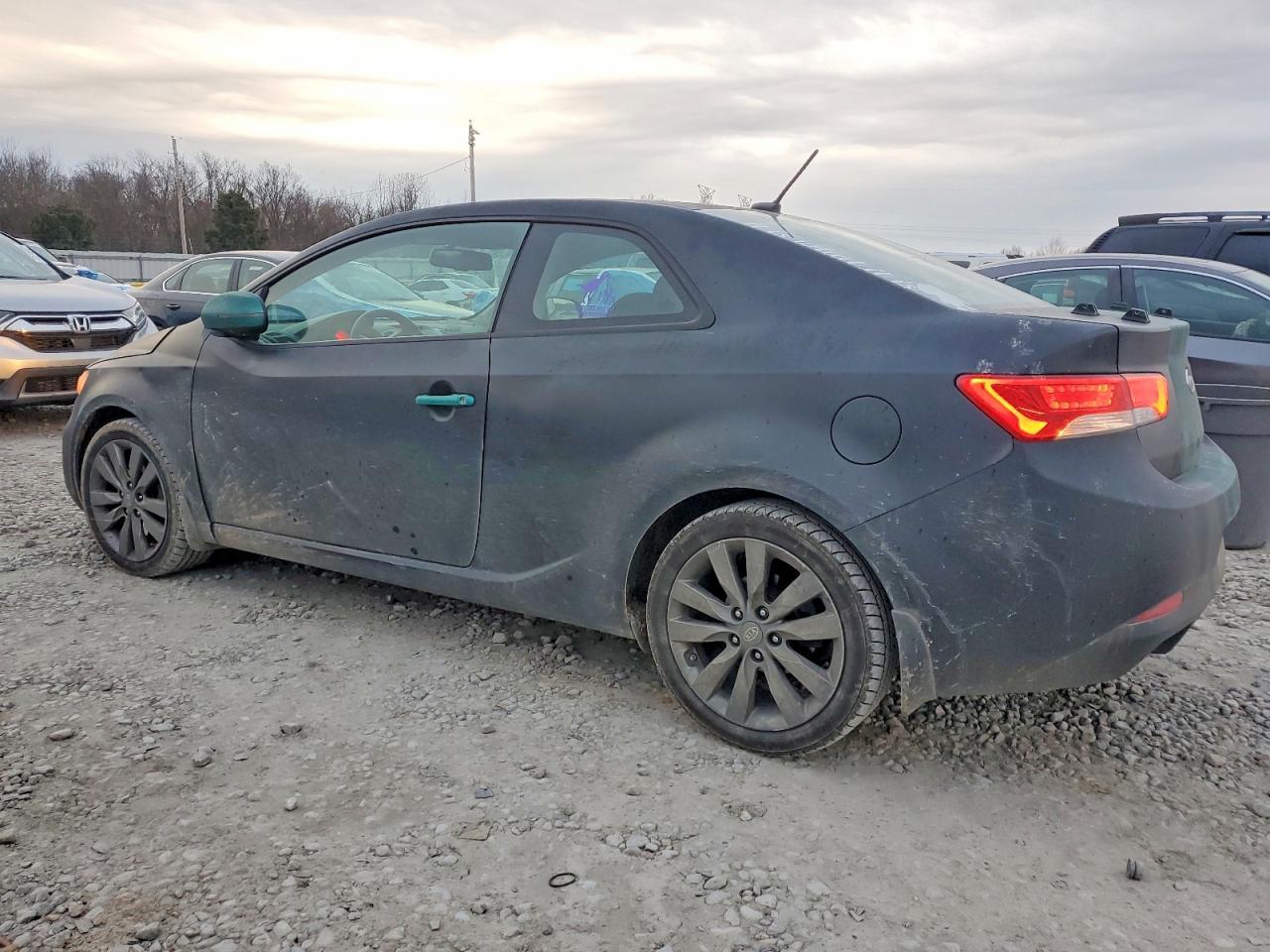 2012 KIA Forte sx