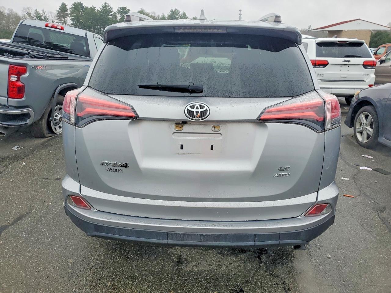 2018 Toyota Rav4 le