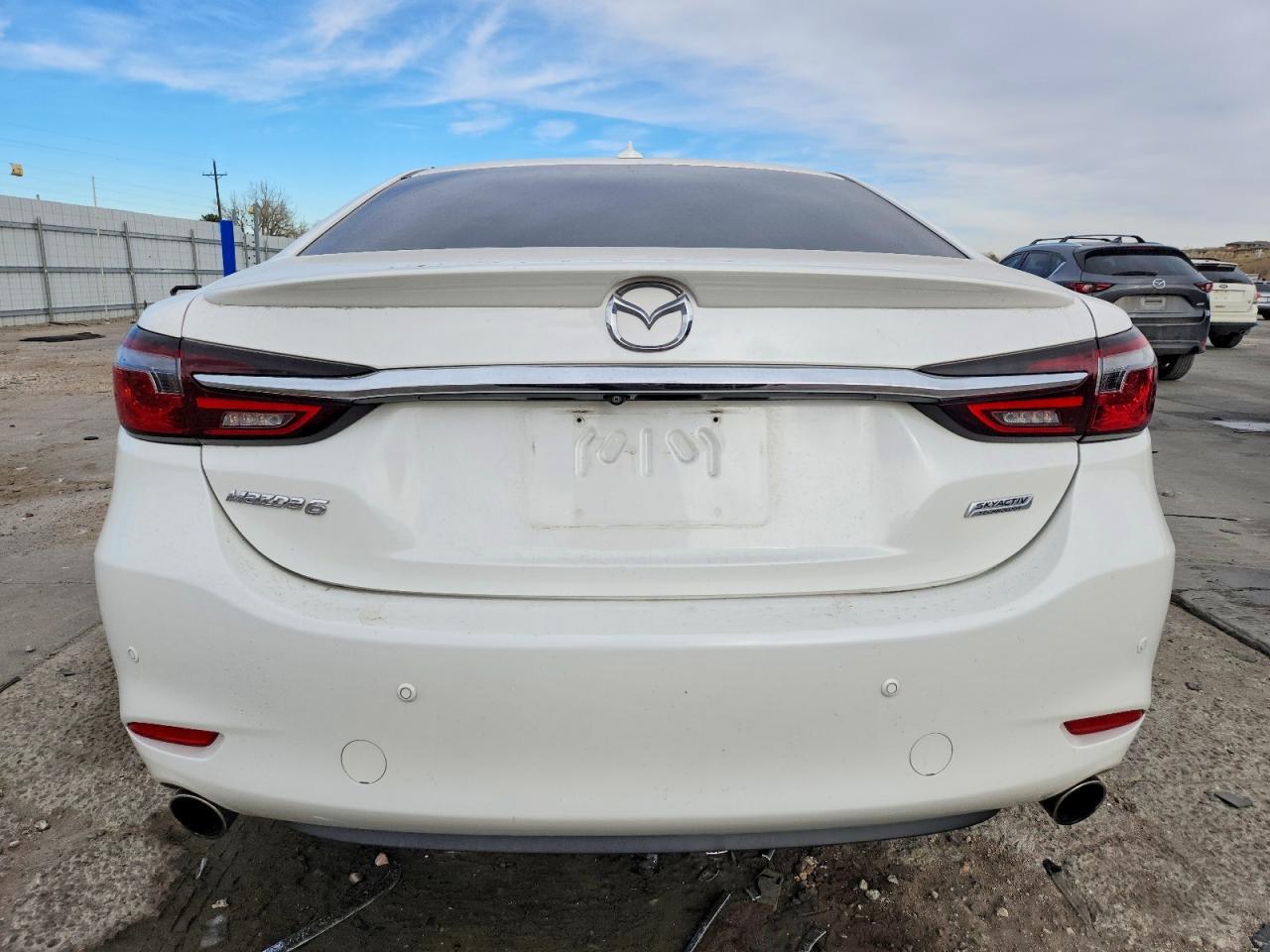 2018 Mazda 6 Signature